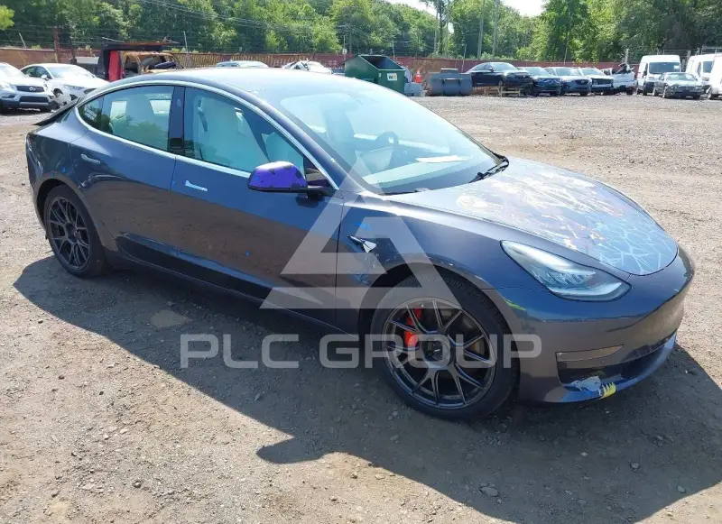 2018 Tesla Model 3 фото