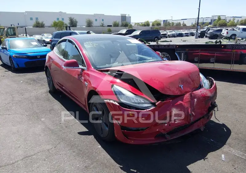 2018 Tesla Model 3 фото
