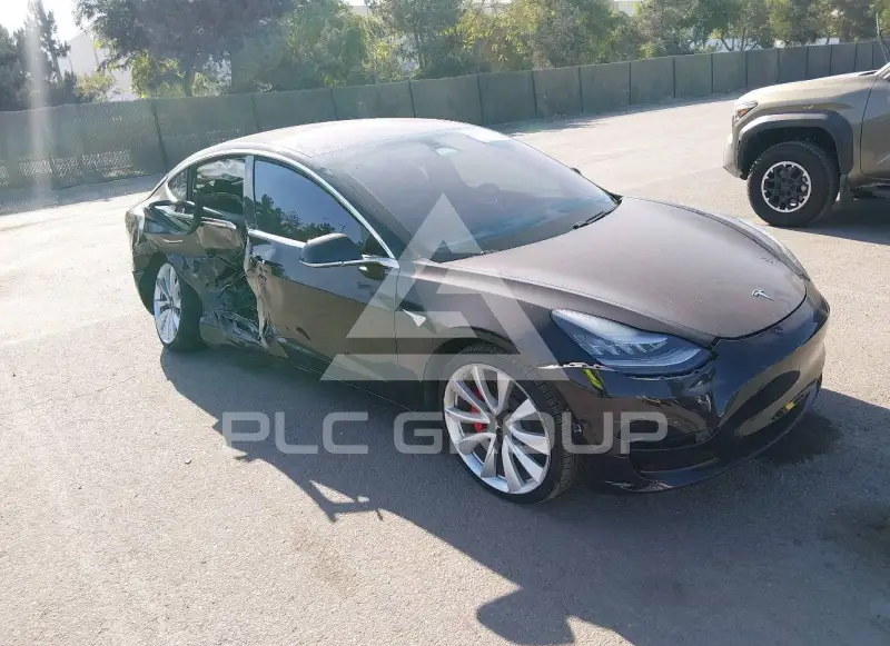 2018 Tesla Model 3 photo