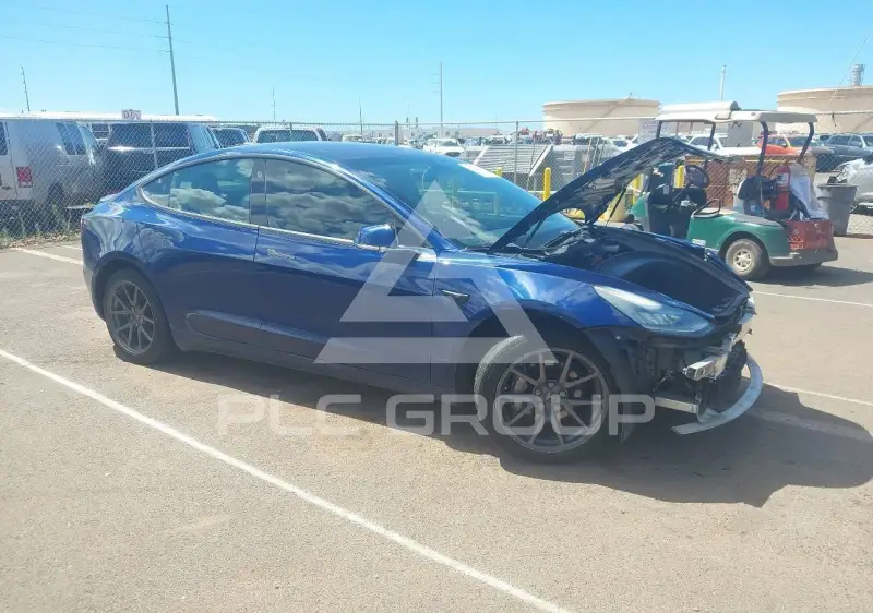 2018 Tesla Model 3 фото