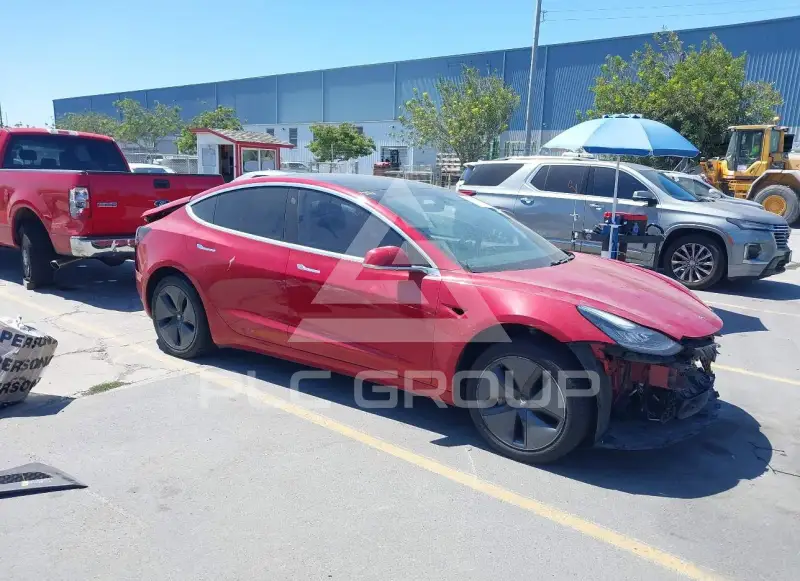 2018 Tesla Model 3 фото