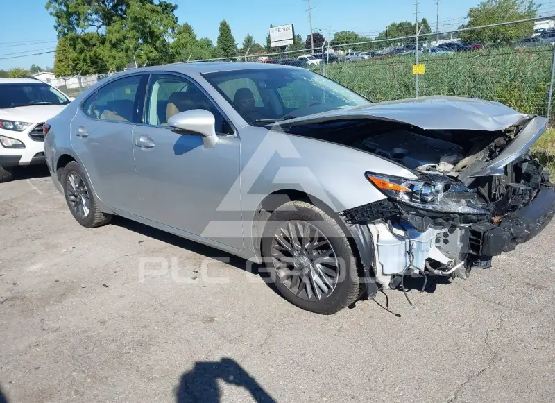 2018 Lexus ES350 photo
