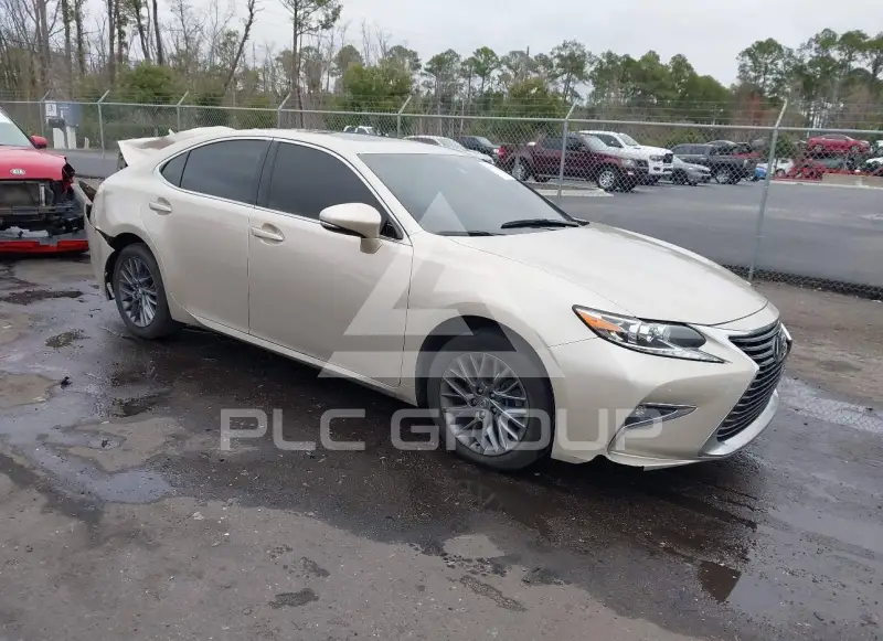 2018 Lexus ES350 photo