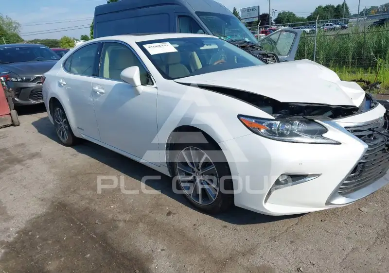2018 Lexus ES300 фото