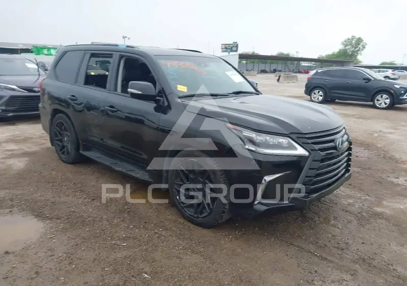 2018 Lexus LX570 photo
