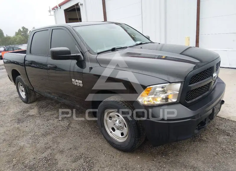 2018 RAM 1500 photo