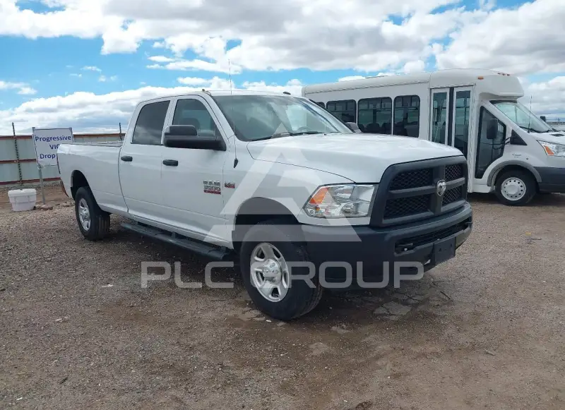 2018 RAM 3500 photo