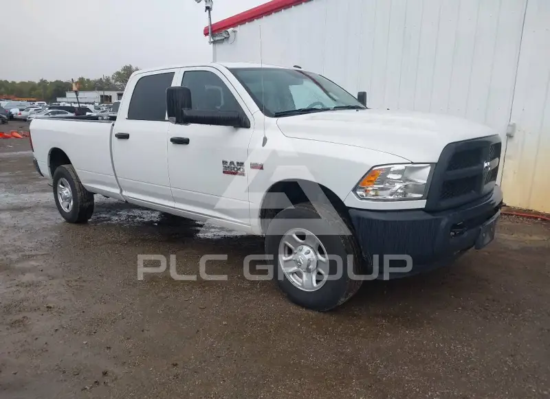 2018 RAM 3500 photo