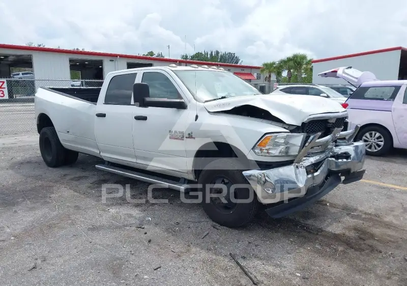 2018 RAM 3500 photo