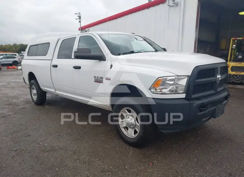2018 RAM 3500 photo