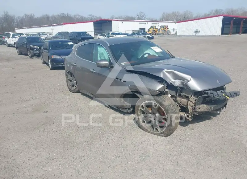 2018 Maserati LEVANTE photo