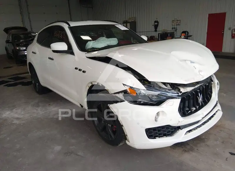 2018 Maserati LEVANTE фото