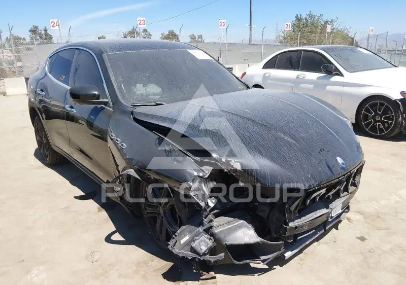 2018 Maserati LEVANTE фото