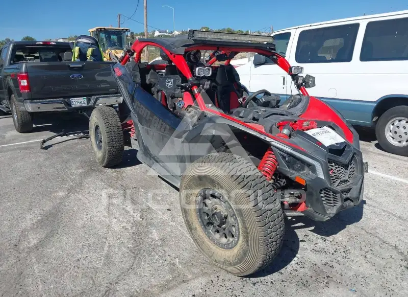 2018 Can-AM MAVERICK фото