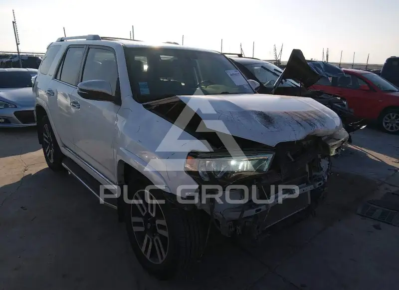 2018 Toyota 4 RUNNER фото
