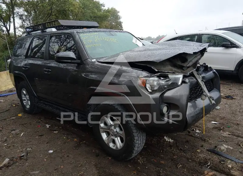2018 Toyota 4 RUNNER photo