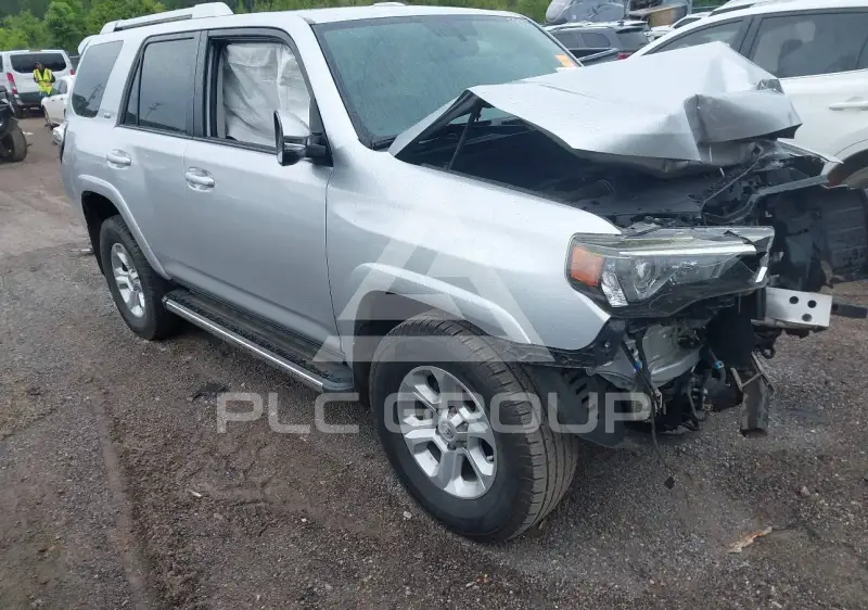 2018 Toyota 4 RUNNER фото