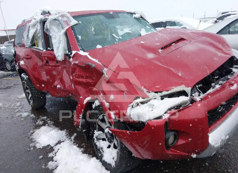2018 Toyota 4 RUNNER photo