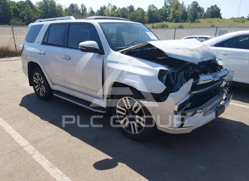 2018 Toyota 4 RUNNER photo