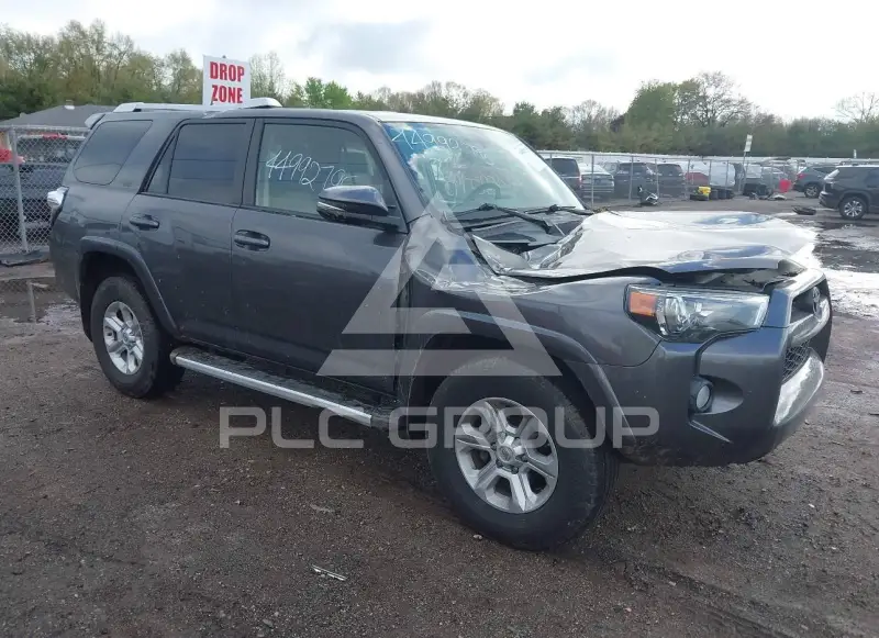 2018 Toyota 4 RUNNER фото