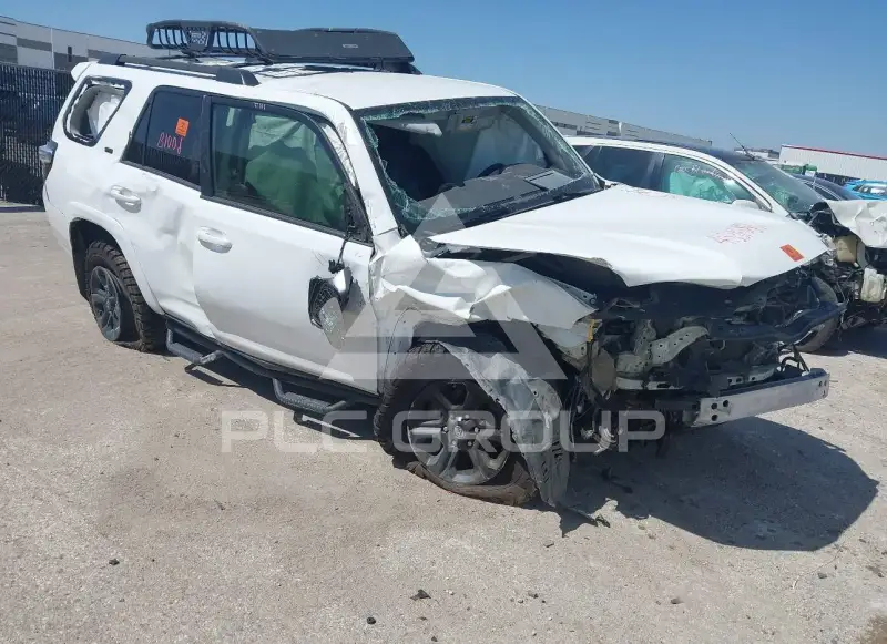 2018 Toyota 4 RUNNER фото