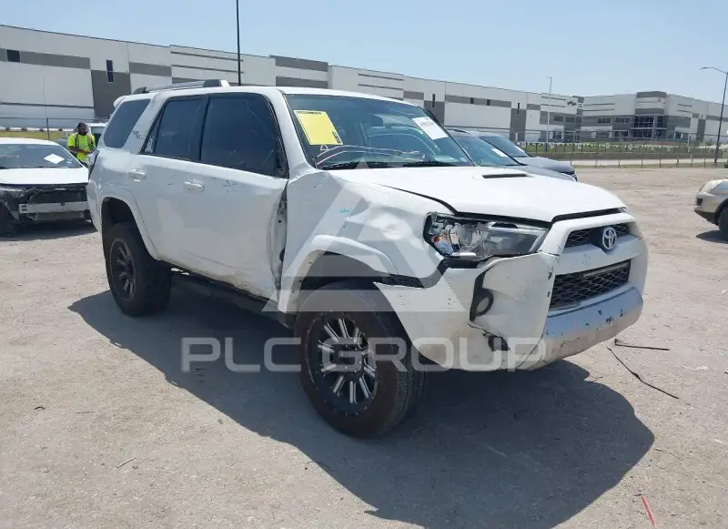 2018 Toyota 4 RUNNER фото