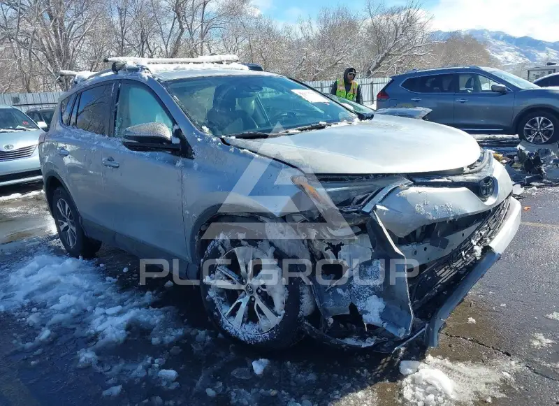 2018 Toyota RAV4 фото
