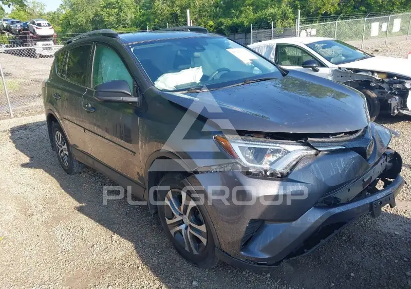 2018 Toyota RAV4 фото