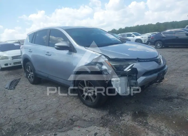 2018 Toyota RAV4 фото