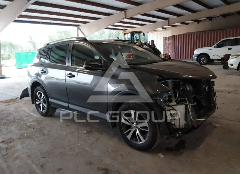 2018 Toyota RAV4 фото