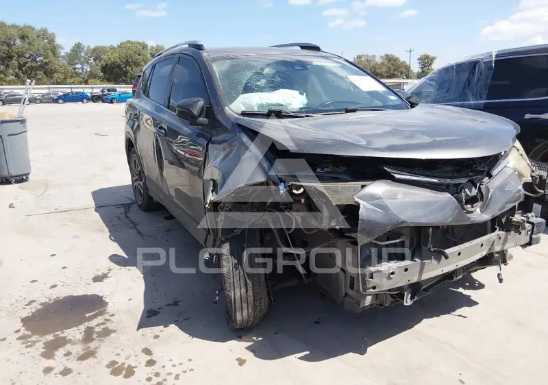 2018 Toyota RAV4 photo