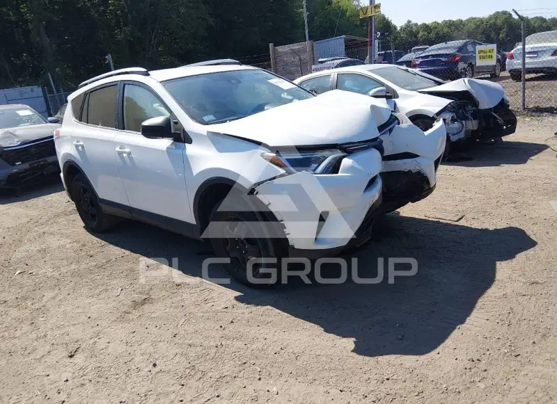 2018 Toyota RAV4 photo