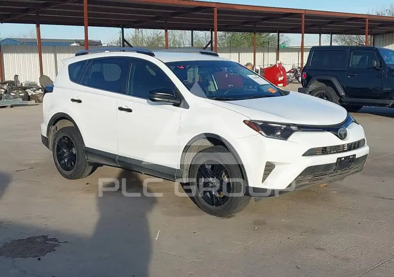 2018 Toyota RAV4 фото