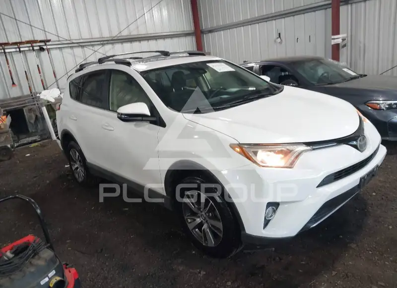 2018 Toyota RAV4 photo