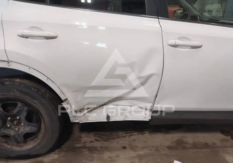 2018 Toyota RAV4 фото