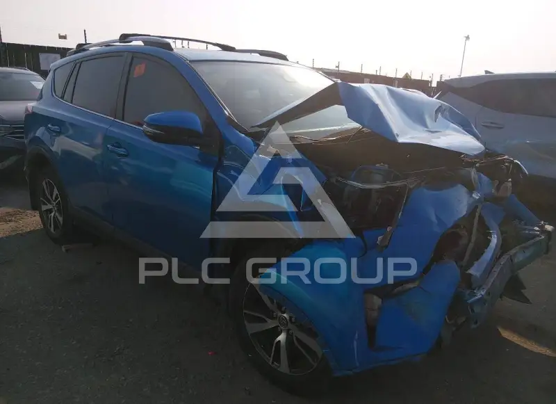2018 Toyota RAV4 photo