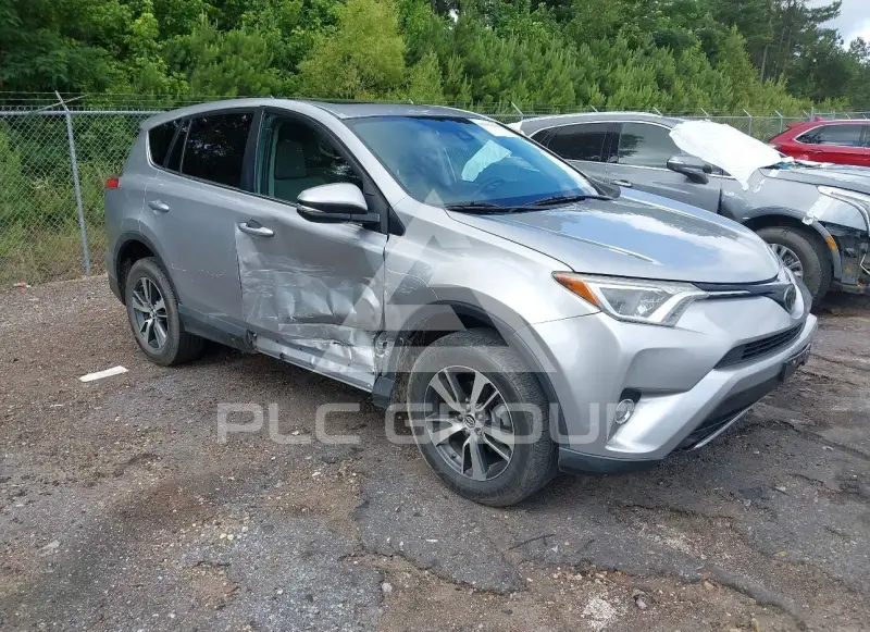 2018 Toyota RAV4 фото