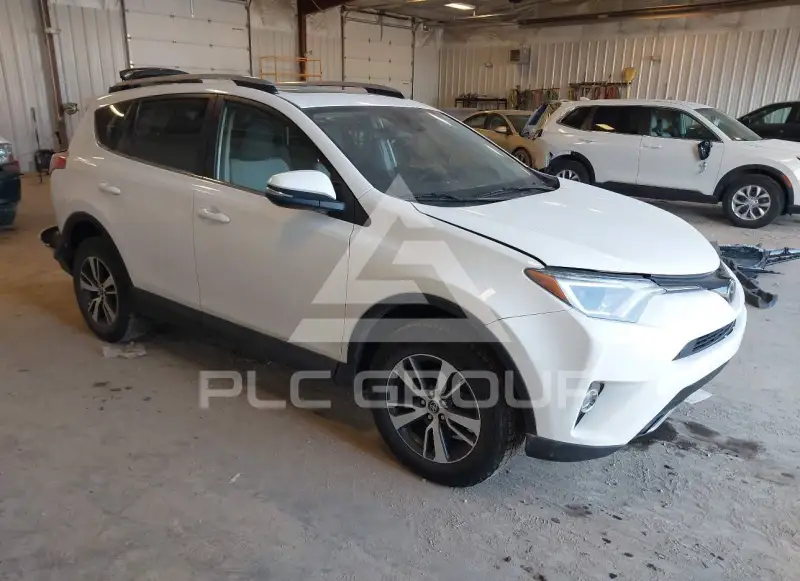 2018 Toyota RAV4 фото