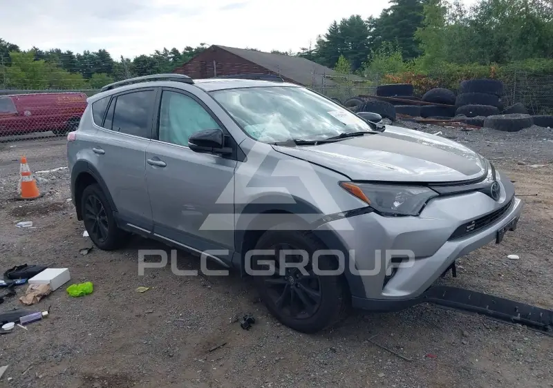 2018 Toyota RAV4 фото
