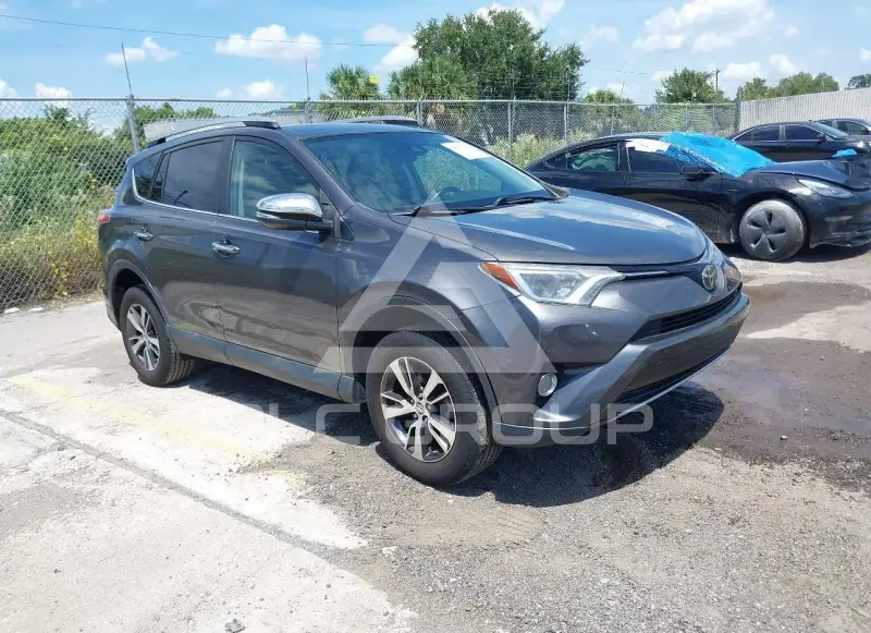 2018 Toyota RAV4 фото