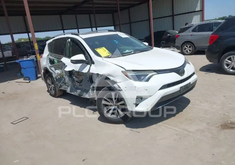 2018 Toyota RAV4 фото