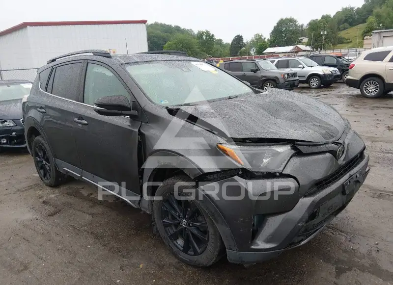 2018 Toyota RAV4 photo