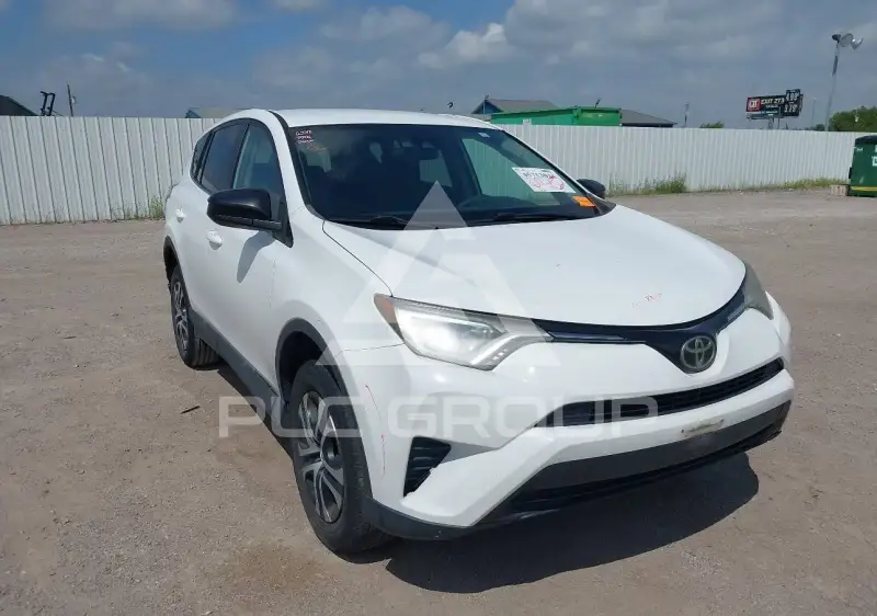 2018 Toyota RAV4 photo