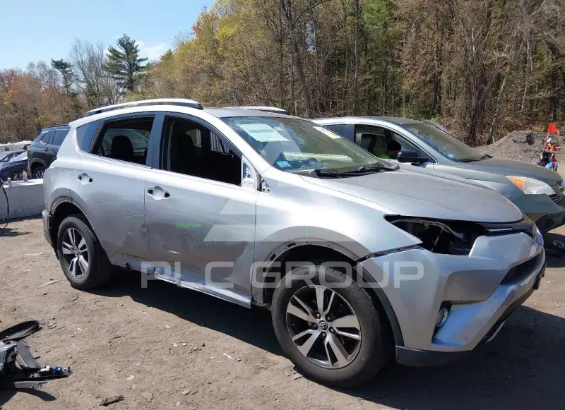 2018 Toyota RAV4 photo