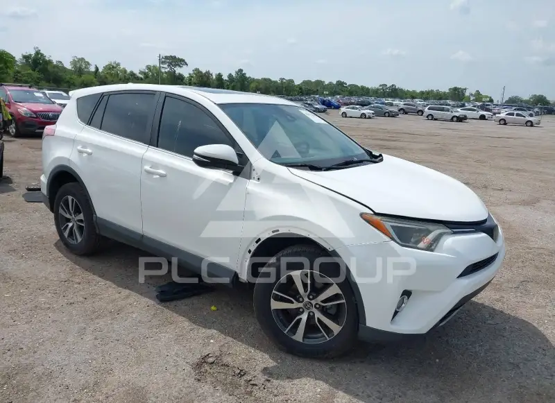 2018 Toyota RAV4 фото