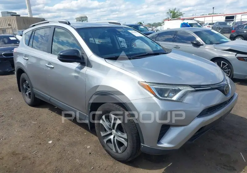 2018 Toyota RAV4 фото