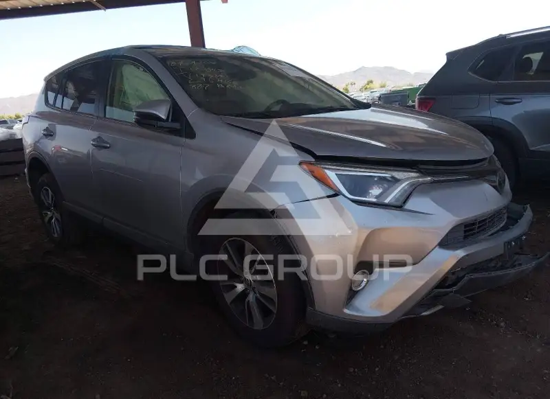 2018 Toyota RAV4 photo