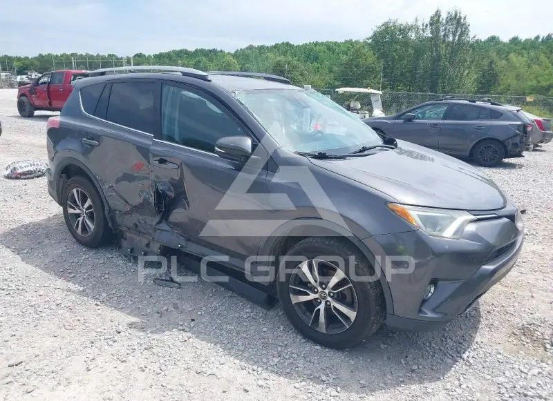 2018 Toyota RAV4 photo