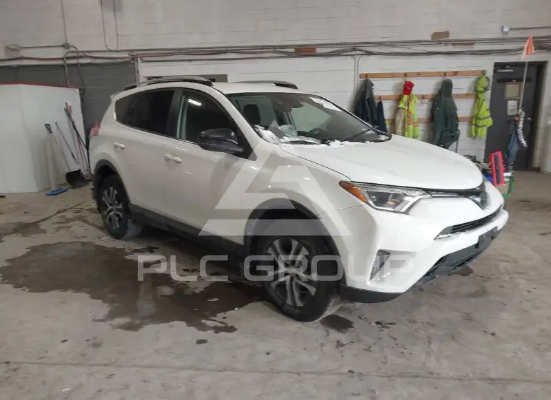 2018 Toyota RAV4 фото
