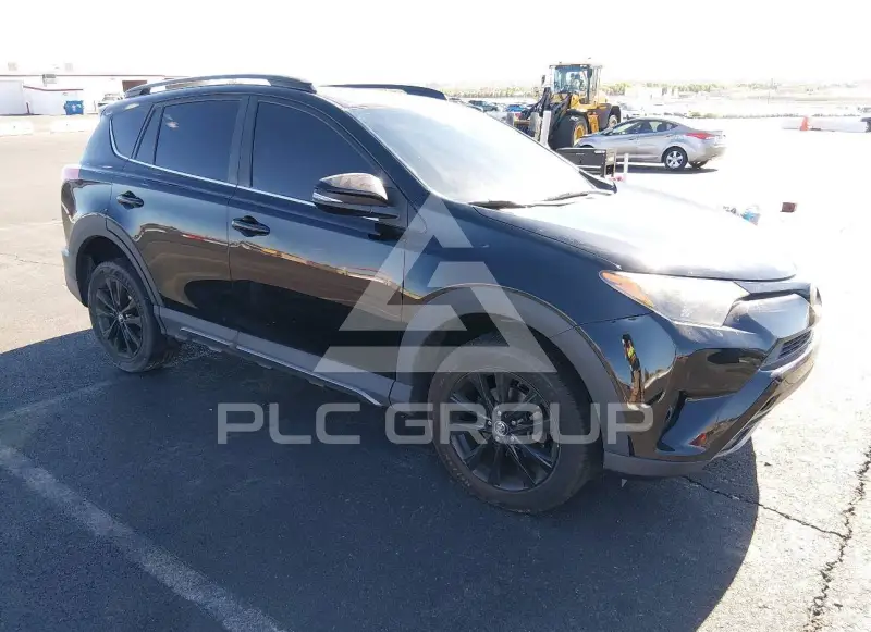 2018 Toyota RAV4 фото